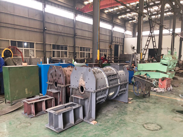 臥式強(qiáng)力混合機(jī)如何選購(gòu)?選購(gòu)注意事項(xiàng) 臥式強(qiáng)力混合機(jī)如何選購(gòu)?選購(gòu)注意事項(xiàng)